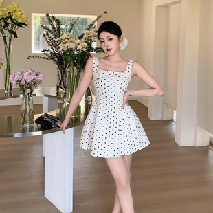 跨境小香风miu系波点方领背心连衣裙夏法式 初恋清纯收腰短裙6525