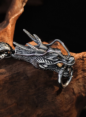 霸气龙头项链男潮流嘻哈潮人小众高级感钛钢吊坠百搭脖子挂件配饰