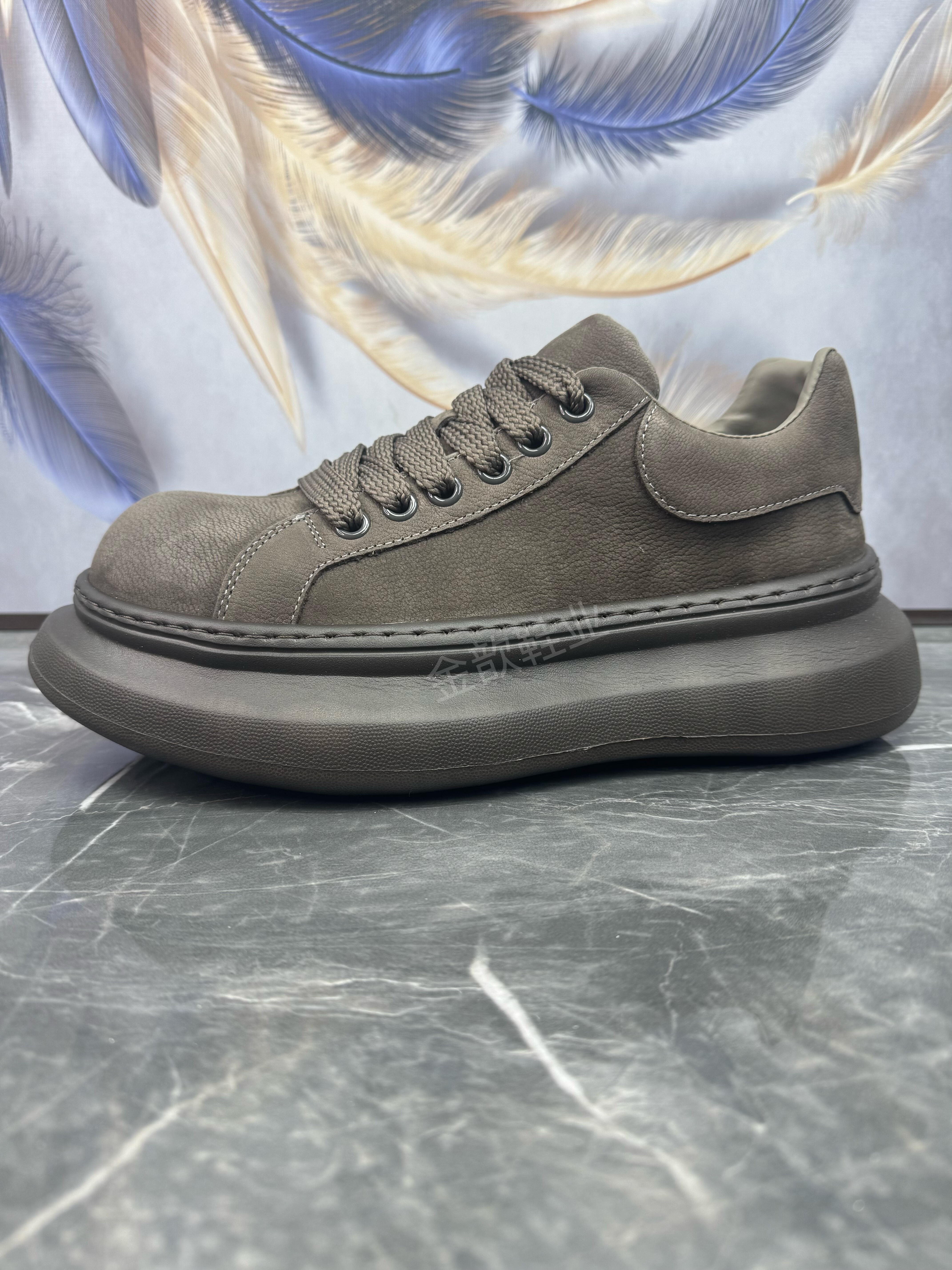 男鞋2025秋季新款头层牛皮轻便软厚底增高简约百搭真皮潮流休闲鞋,流行男鞋,休闲板鞋,淘宝优惠券,粉丝福利购,淘宝优惠卷