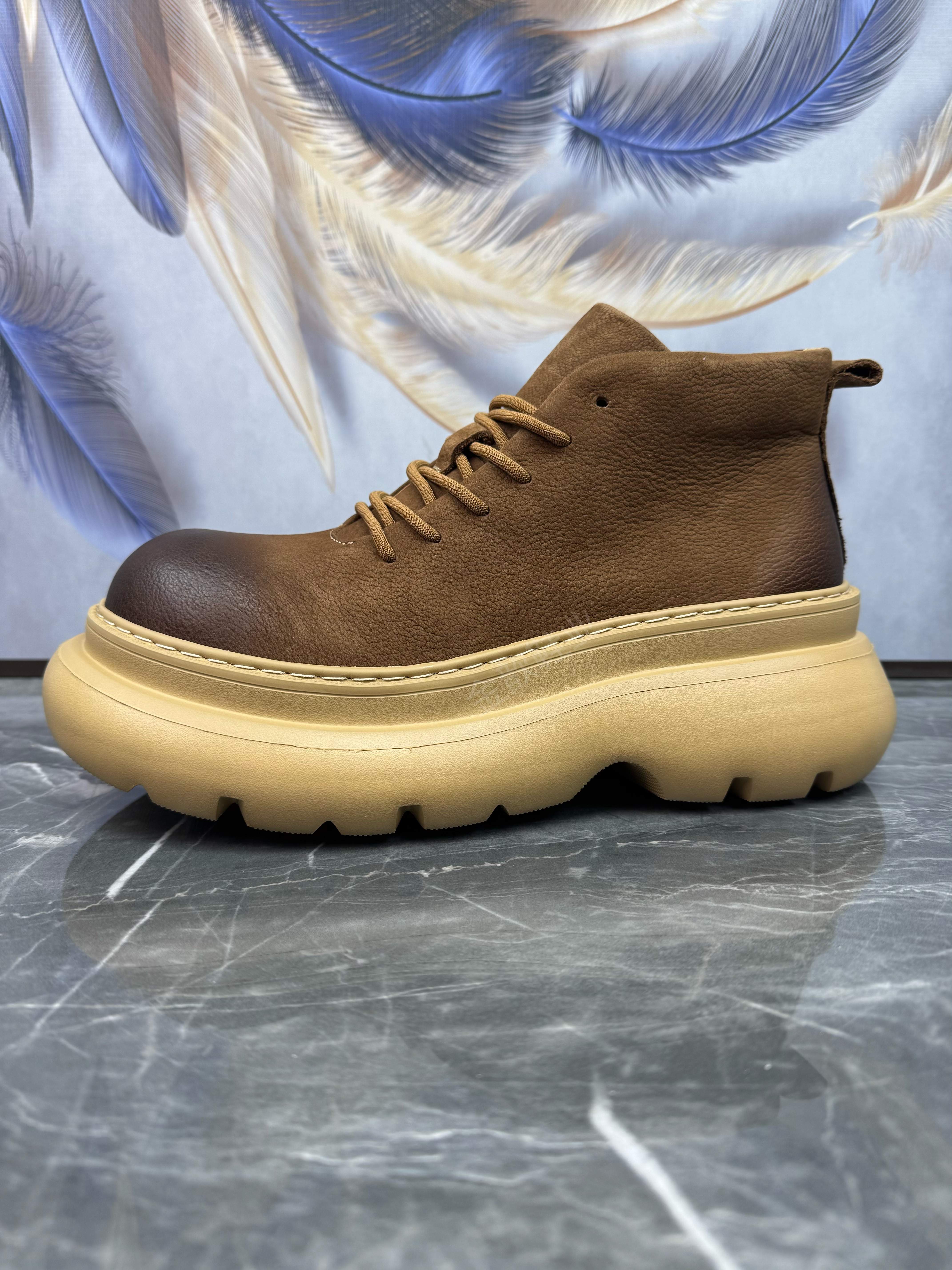 男鞋2025冬季新款头层牛皮轻便软底厚底增高百搭高帮休闲鞋短靴潮,流行男鞋,高帮鞋,淘宝优惠券,粉丝福利购,淘宝优惠卷