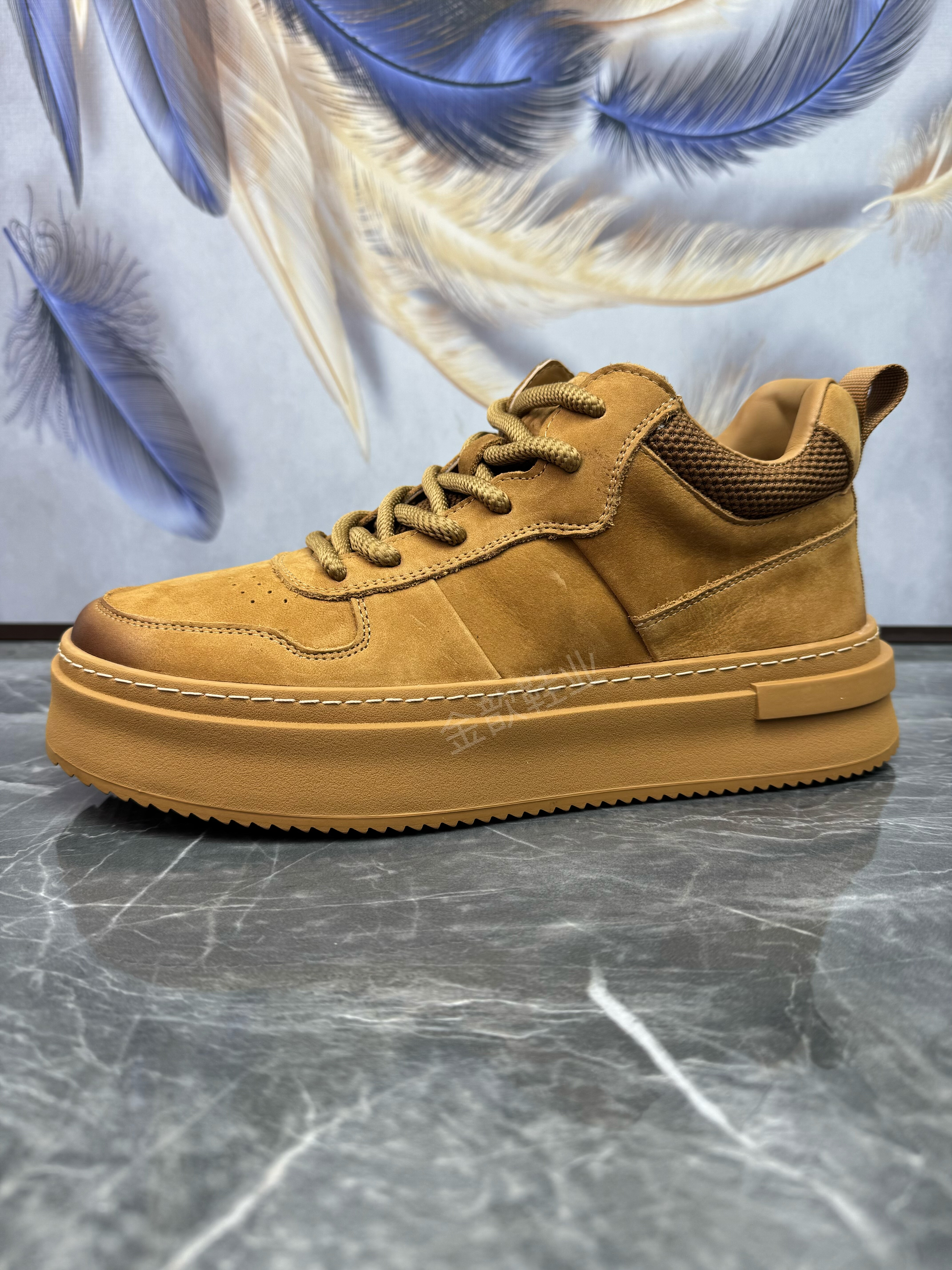 头层牛皮轻便厚底运动休闲板鞋男