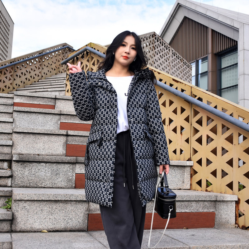 2025新款羽绒服女中长款白鸭绒韩版修身大码加厚保暖休闲连帽外套