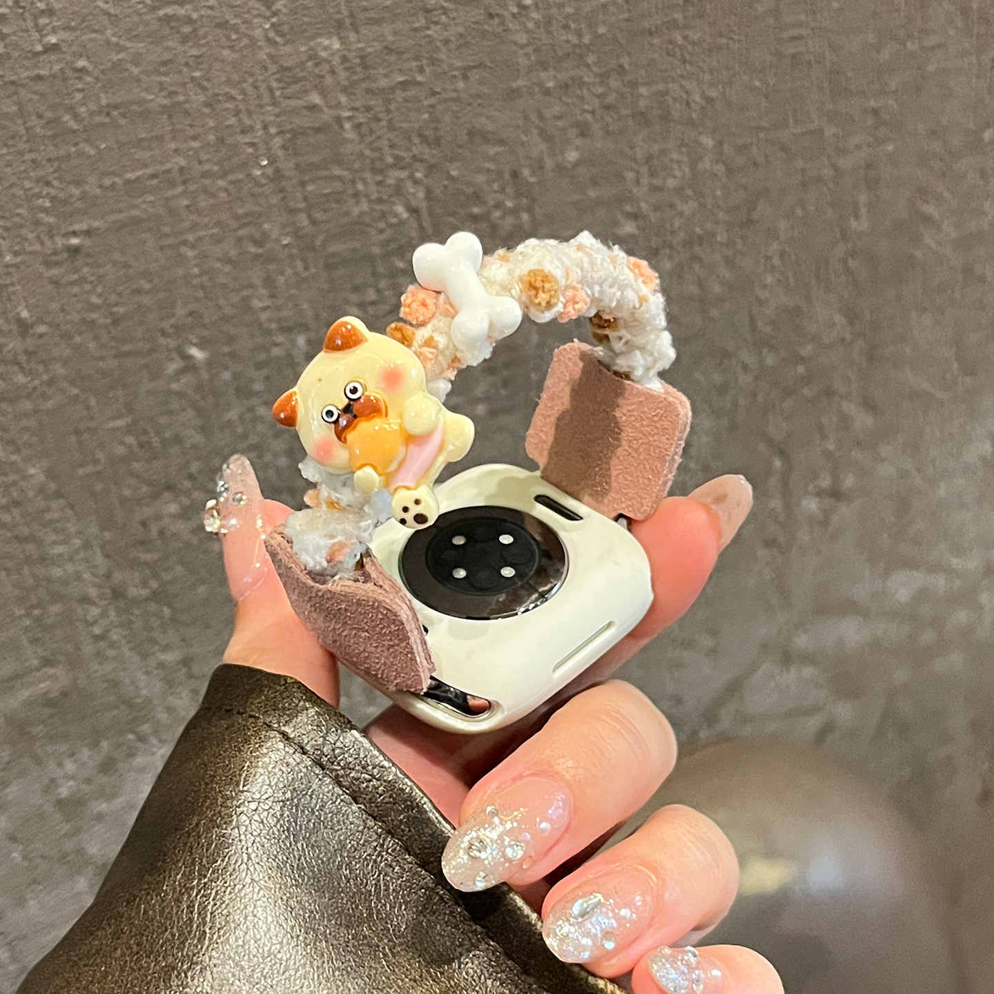 适用小米手环9pro表带新品8pro发圈红米watch6创意10pro卡通骨头小狗系列5/4手表JY智能男女款高级感保护壳