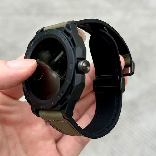 适用华为gtcyber表带cyber闪变表壳真皮疯马纹金属磁吸扣new智能运动手表cyber改装半包保护套男女款时尚配件