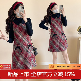 新款 秋冬格子娃娃领甜美减龄潮妈毛呢背心两件套连衣裙 孕妇装