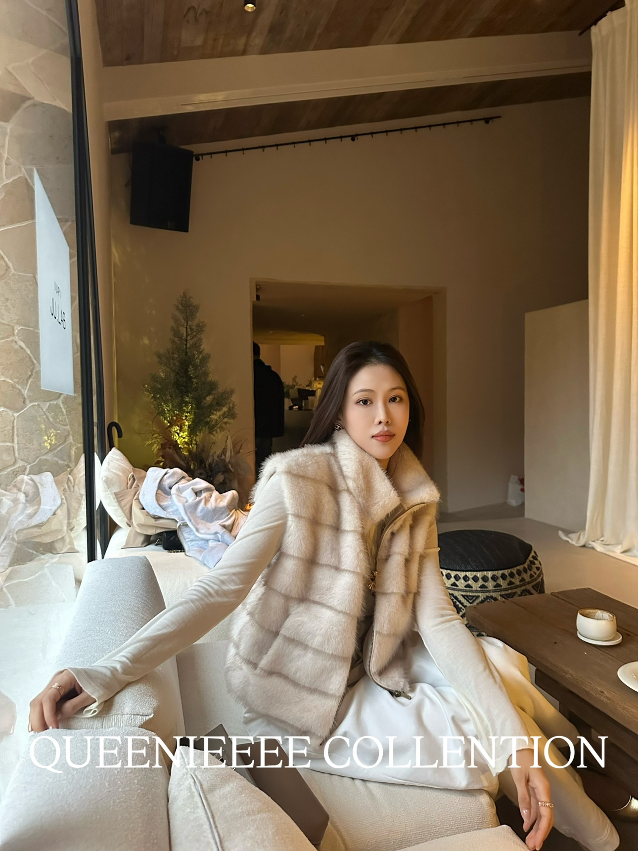 QUEENIE2025秋冬新款 时髦复古仿貂毛环保皮草立领毛毛外套马甲女