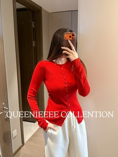 QUEENIE2026早春新款 简约羊毛混纺修身圆领单排扣开衫针织衫女