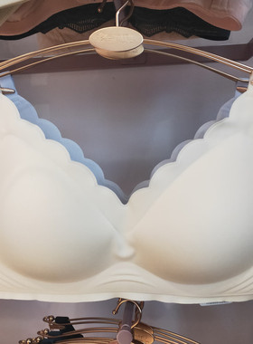 都市丽人文胸23新款无痕无钢圈零压舒适后两排扣调整型内衣LB36K8