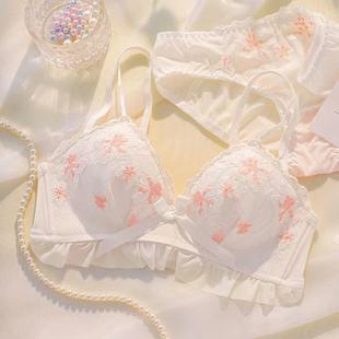 日系少女内衣女套装 小胸聚拢无钢圈收副乳上托防下垂调整型文胸罩