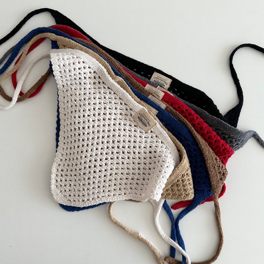 鲍小鱼2025秋冬新品儿童韩系复古针织镂空三角头巾披肩屁帘装饰潮