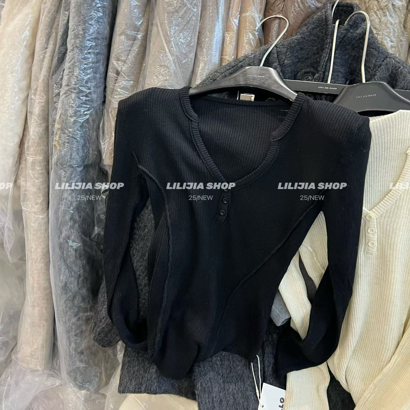 简约韩版V领长袖T恤女2025秋冬显瘦百搭修身打底衫内搭纯色上衣潮