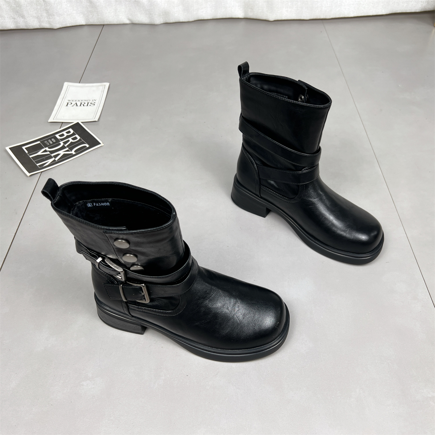 真皮西部牛仔靴女2025冬季新款圆头英伦风百搭时尚中筒休闲短靴子