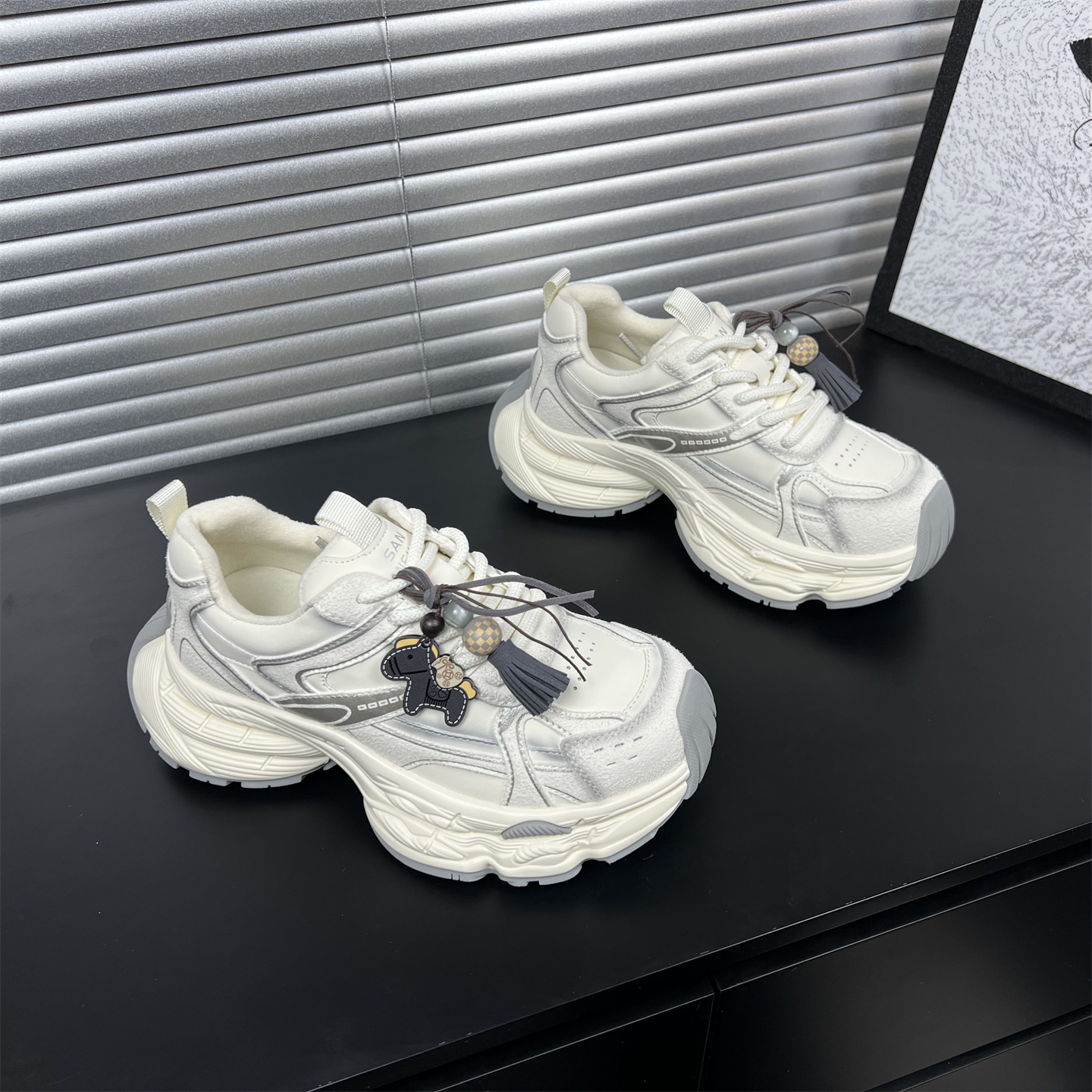 马上有钱~真皮厚底老爹鞋女