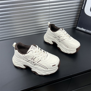 休闲运动鞋 轻便松糕小白鞋 女6.5cm2025冬款 真皮厚底加绒老爹鞋