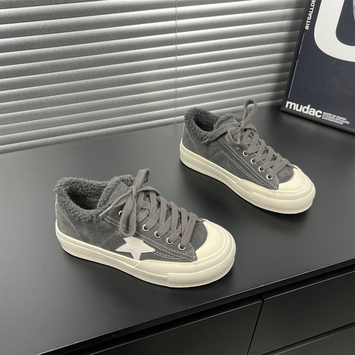 真皮加绒星星鞋毛毛板鞋女