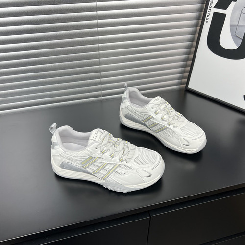 百搭真皮轻便舒适休闲运动鞋