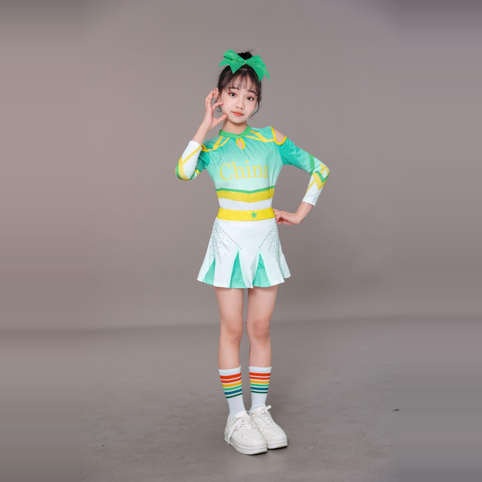 儿童啦啦操比赛演出服