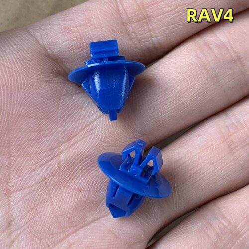 老款丰田RAV4荣放尾门外饰板卡扣
