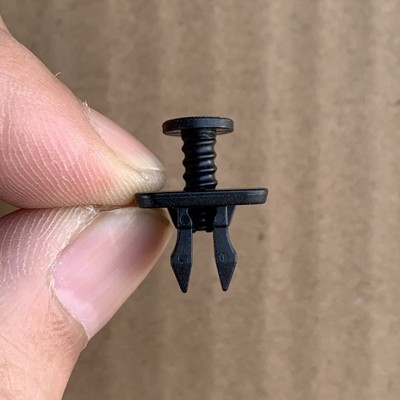 新帕萨特桑塔纳波罗POLO中柱卡扣