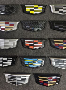 适用于凯迪拉克XT6改装车XTS黑彩 ATSL尾箱盖中网标后尾标XT5前标