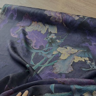 紫气东来 全孔花罗三经绞罗香云纱布料提花透孔桑蚕丝旗袍面料