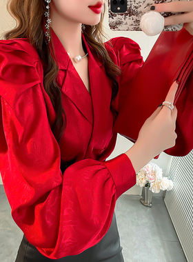 红色时尚衬衫女款2025新款泡泡袖衬衣洋气印花显瘦西装领秋装上衣