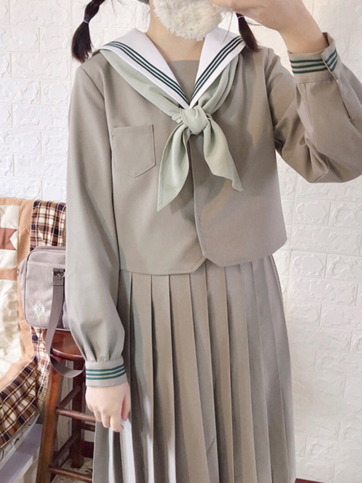 [CLEARANCE NON-REFUNDABLE AND NON-EXCHANGED] [HE XINLIANG] ST. CARTERS ORIGINAL JK UNIFORM SAILOR UNIFORM INTERMEDIATE SUIT