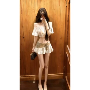 2026新款CHIC网红甜美风一字肩印花收腰上衣女+低腰纯欲御姐穿搭
