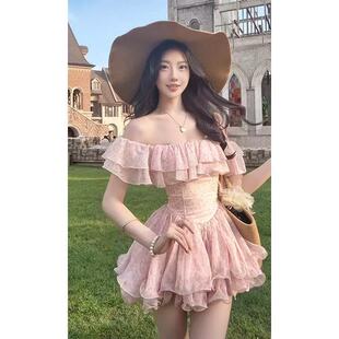 纯欲风一字肩碎花连衣裙夏季露肩荷叶边高腰多层大摆蓬蓬短裙女