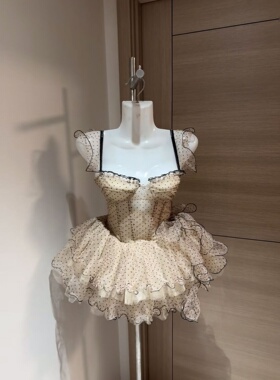 公主风波点连衣裙女抹胸无袖蕾丝荷叶边蓬蓬裙设计感减龄夜店短裙