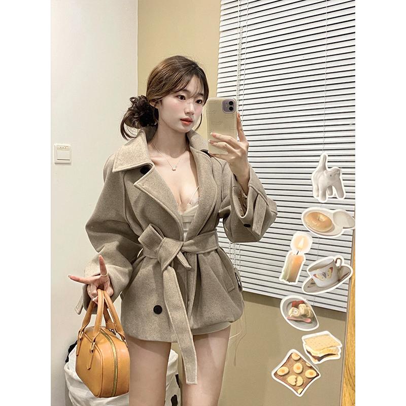 韩系气质高级御姐短款外套大衣