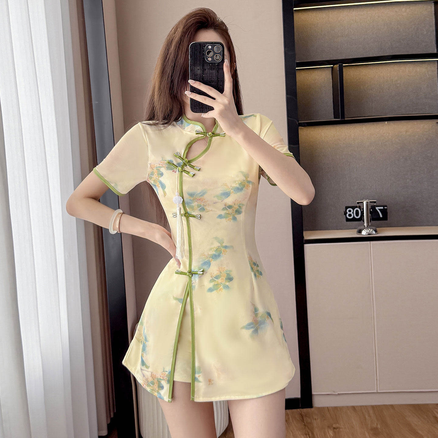 春季改良旗袍美容院新中式连衣裙汉服套装足浴spa按摩技师工作服