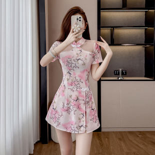 显瘦收腰粉色新中式连衣裙改良版旗袍裙温柔风约会战袍短款小个子