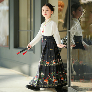 夏日马面裙穿搭小个子夏天汉服薄日常可穿2023新款浮光锦上衣搭配