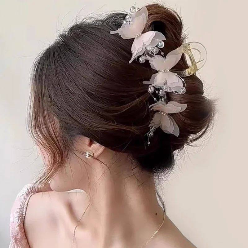 NewSimulation Butterfly Hair Clips for Women Elegant Pearl B