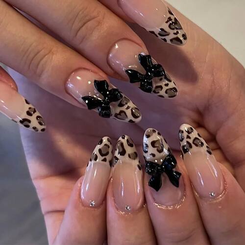 10PCS Almond Nail, Medium Size Fake Nail, Leopard Print Fren
