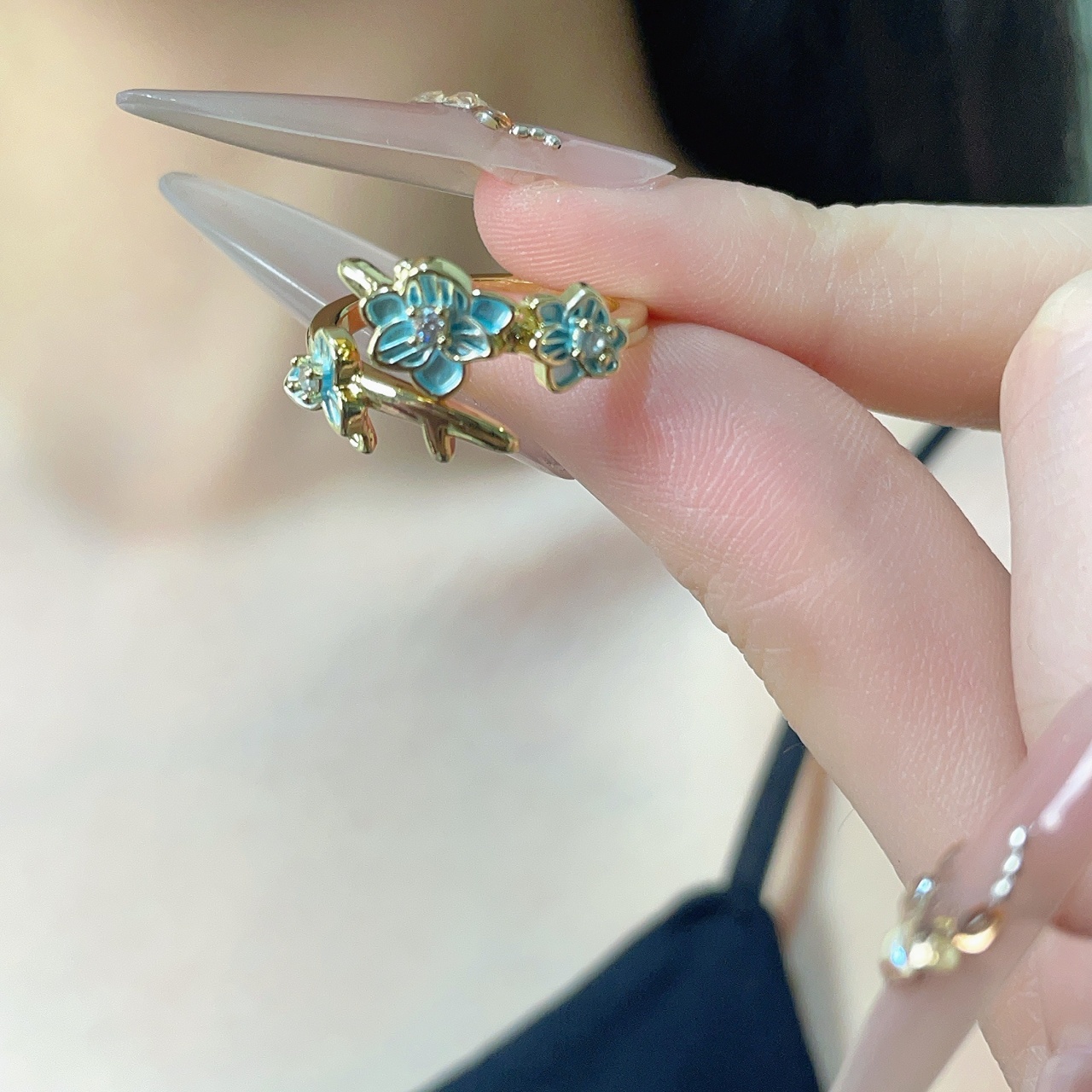 精致时尚滴釉花朵开口可调节戒指网红气质潮流ins风设计指环戒女