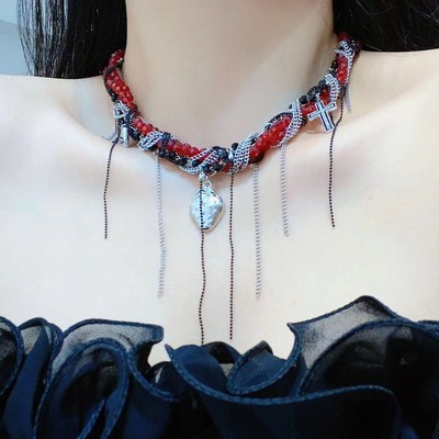 辣妹多层水晶缠绕流苏镶钻十字架项链女choker高级草莓爱心锁骨链