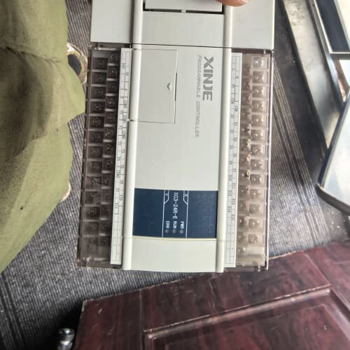 信捷PLC主机 XC3-24R-E，支持AC100-240V--议价商品