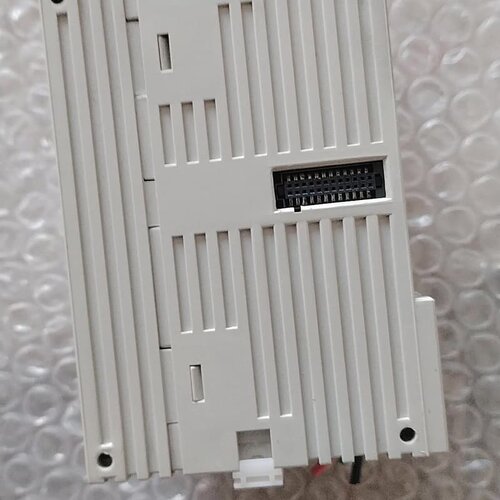 台达PLC模块，型号DVP28SV11R2正常拆下来的，包功--议价商品