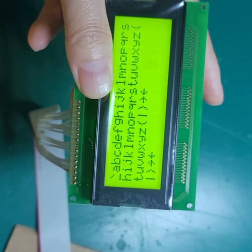 全新EW20400YLY液晶显示屏，型号08043A*E1，--议价商品