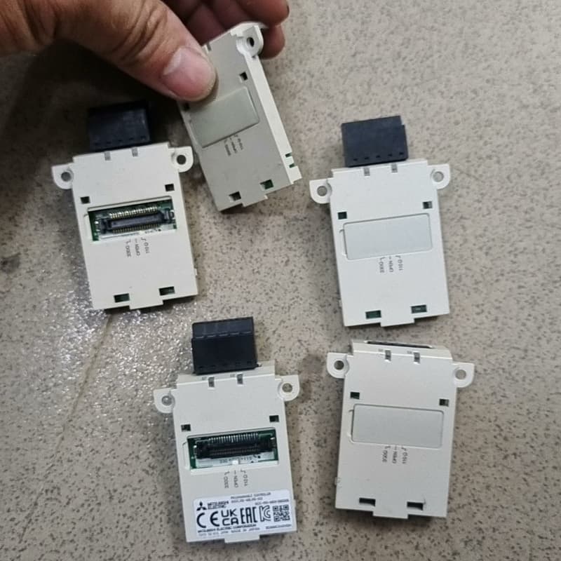 FX3U-485-BD三菱原装正品成色新装机包好包邮深圳当日--议价商品