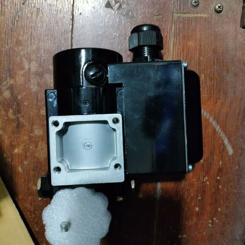 伍德沃德WOODWARD发电机1766-601液压执行器SM--议价商品