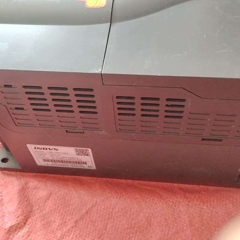 英捷思11KW变频器Y300-YS0110G3二手--议价商品