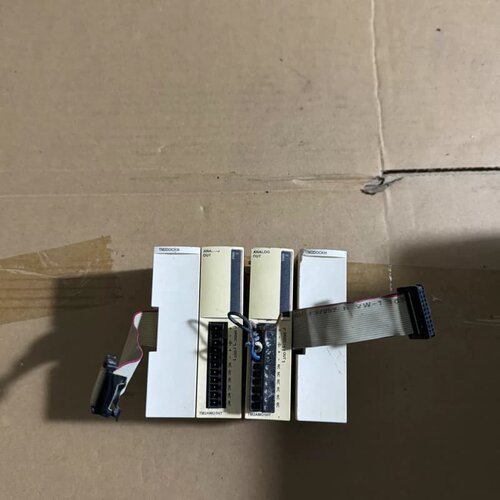 施耐德plc模块四个打包价--议价商品