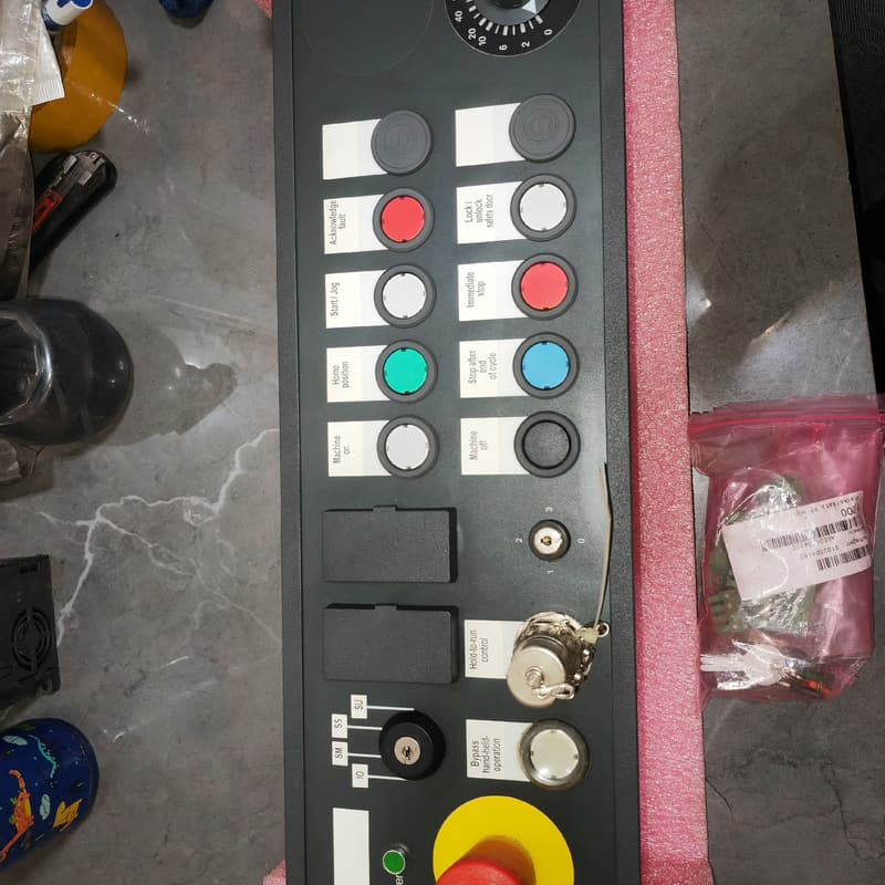 西门子控制面板 PP012H PP012H-S7--议价商品