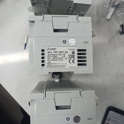 正品三菱fX5U-80MT FX5-32ET/ES fX5---议价商品