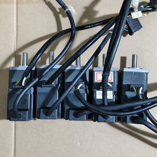 三菱50w小电机HC-MFS053G1--议价商品