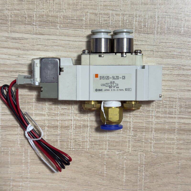 SMC电磁阀SY5120-5LZD-C8，二手拆机，成色很好--议价商品