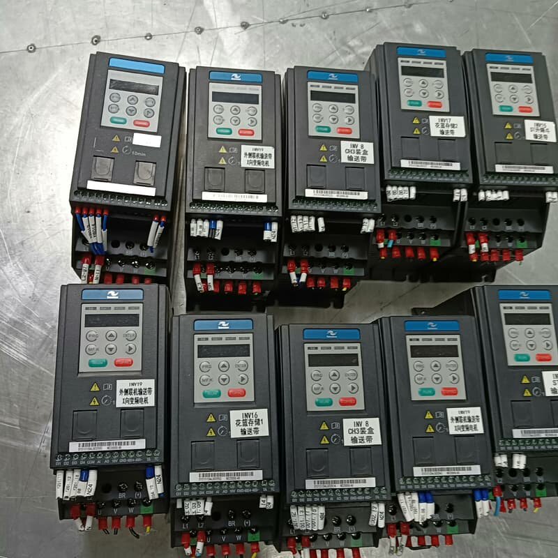 出二手拆机汇川变频器MD200S0.4B-XD，400W，4--议价商品